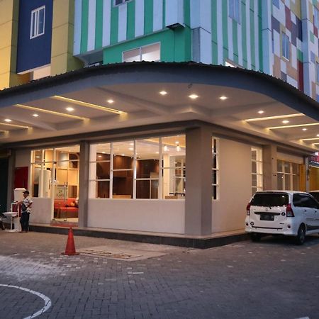 D'Carol Hotel Surabaya Eksteriør bilde